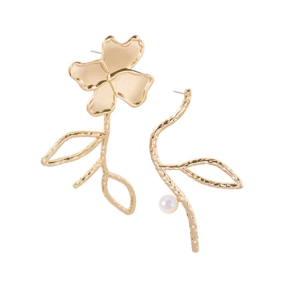 Asymmetric Bold Flower Pearl Earrings Unique Alloy Design For Women