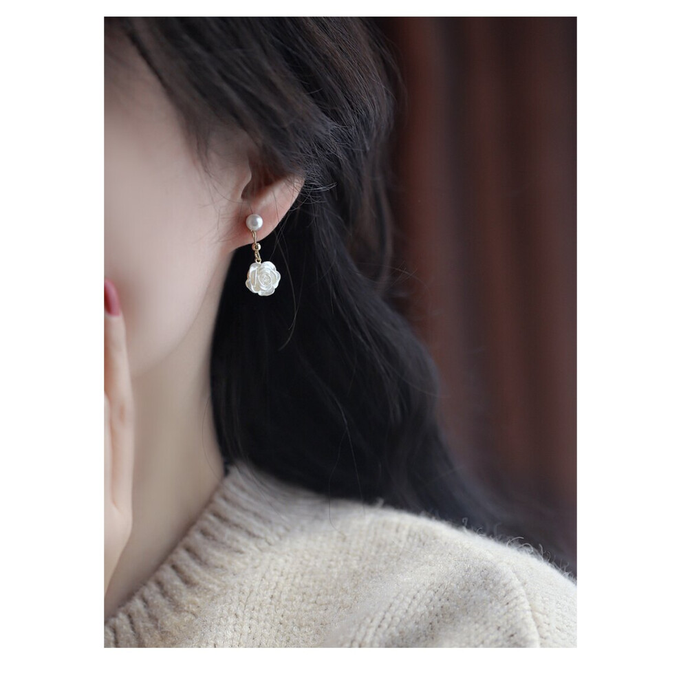 Camellia pearl earrings niche design sense of senior earrings - Image 2