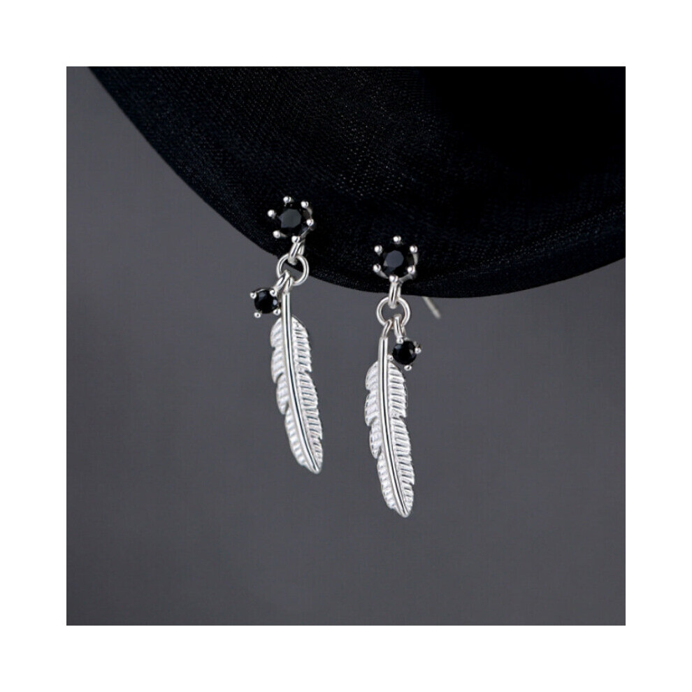 Feather earrings in S925 silver for women - Image 2