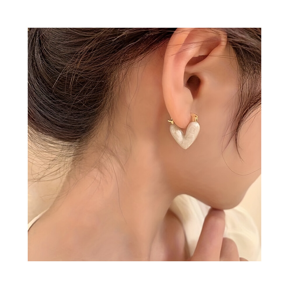 Heart Shape White Synthetic Gems Decor Hoop Earrings Elegant Style Alloy 14K Gold Plated Jewelry Gift For Lovers - Image 2