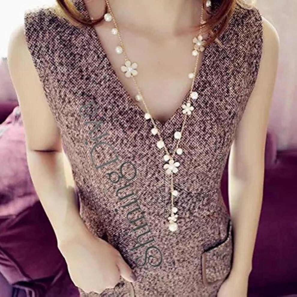 Jewellery Pearl and Florals Base Metal Pendent Long Chain Pendant Stylish Necklace for (White, en) - Image 5