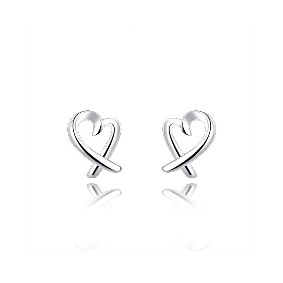 (StyleA) Accessories Fashion Ear Minimalistic Heartshaped Stud Earrings